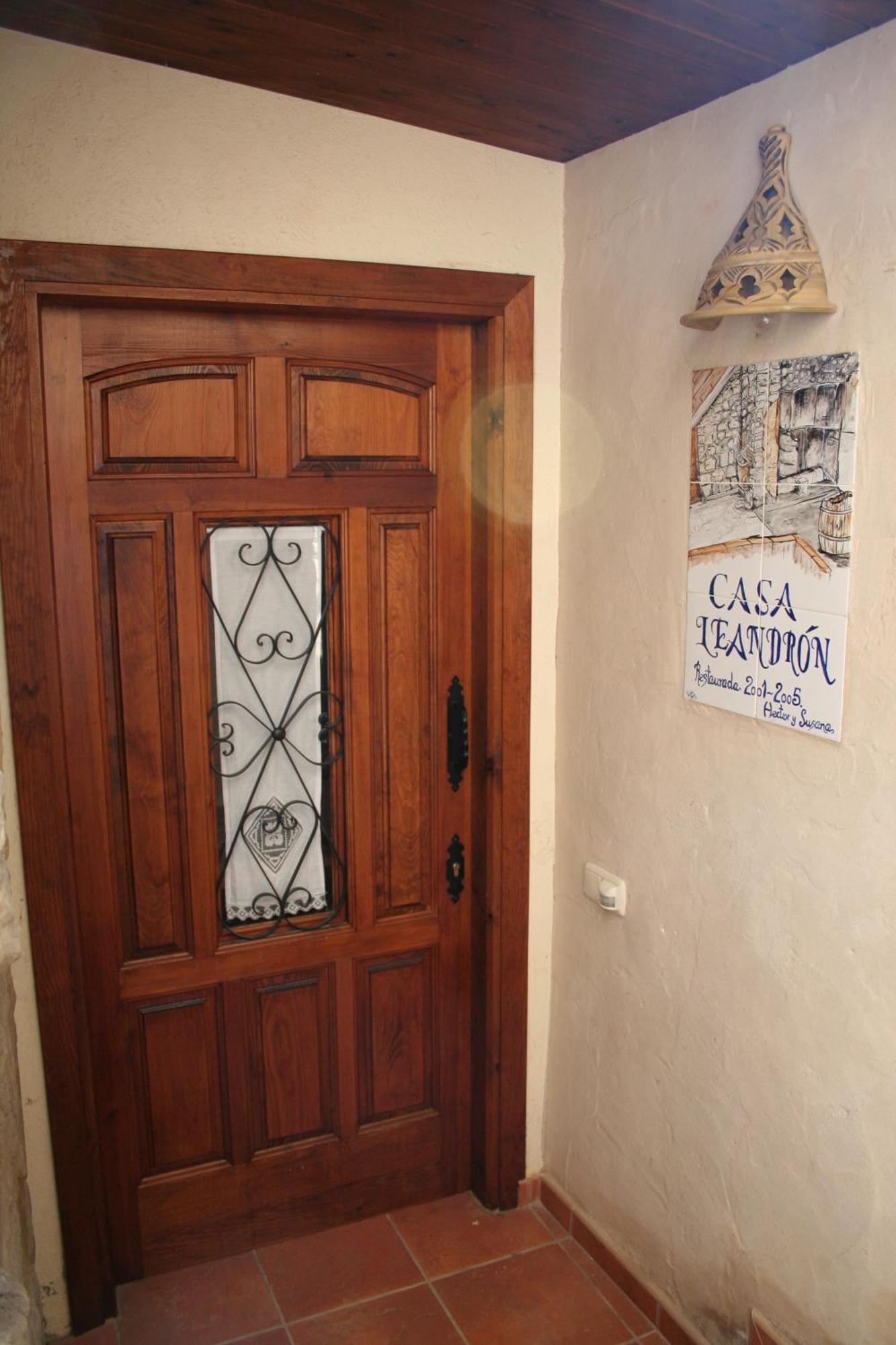 Penzion Casa Leandron Murillo de Gállego Pokoj fotografie